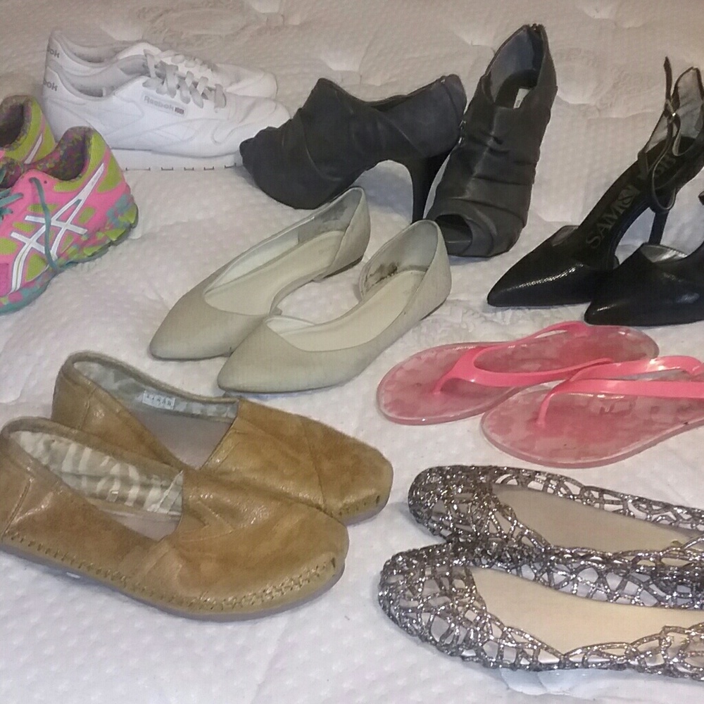 Size 9 shoes heels 15 others 10